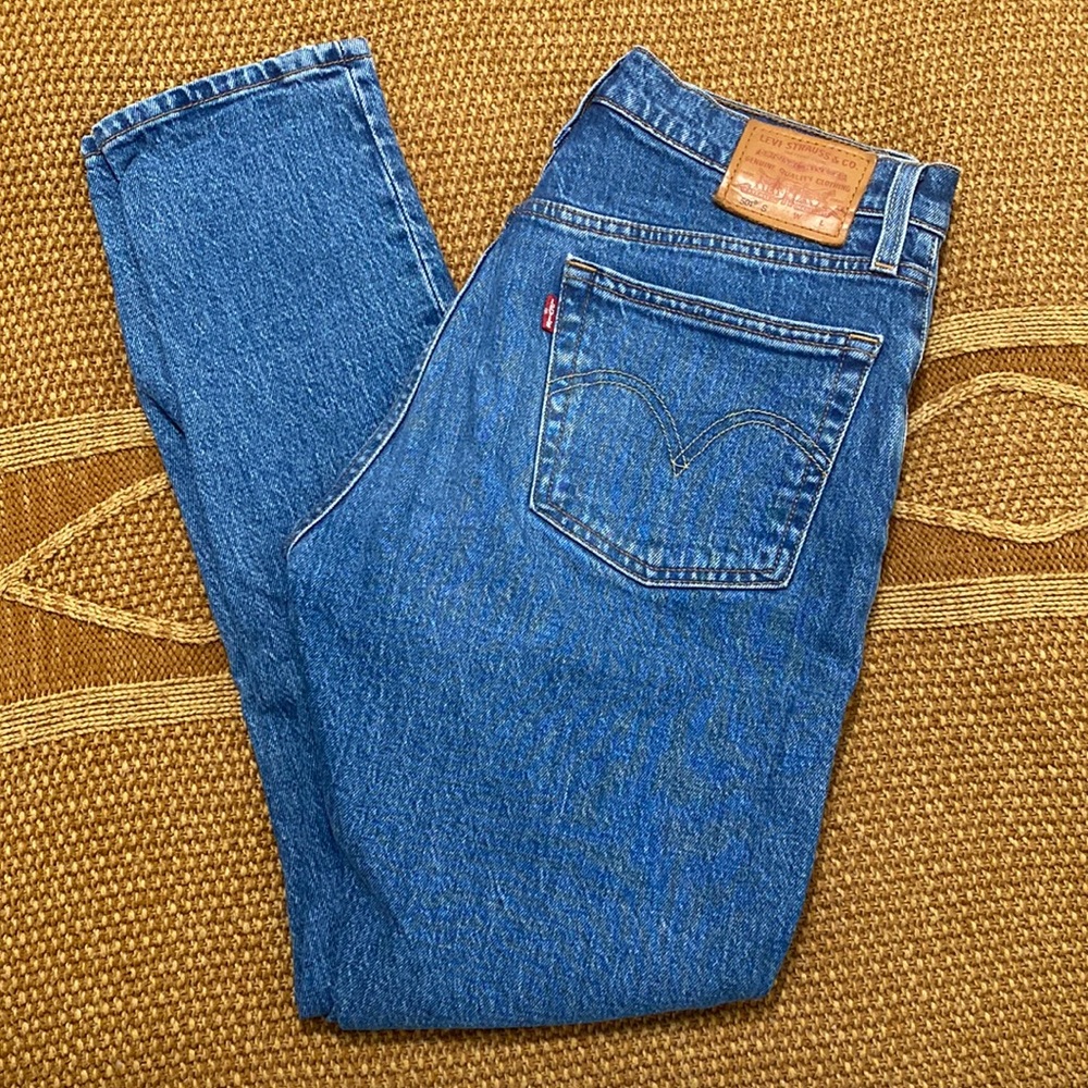 Levi women’s Skinny jeans